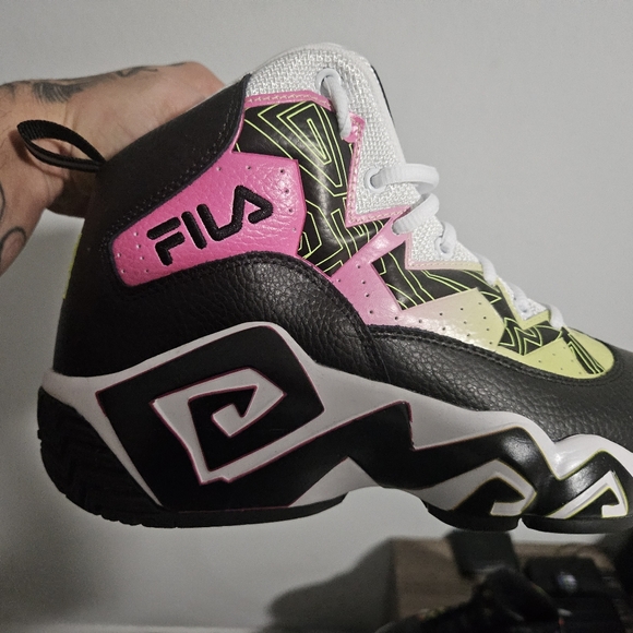 Fila MB - Picture 1 of 4
